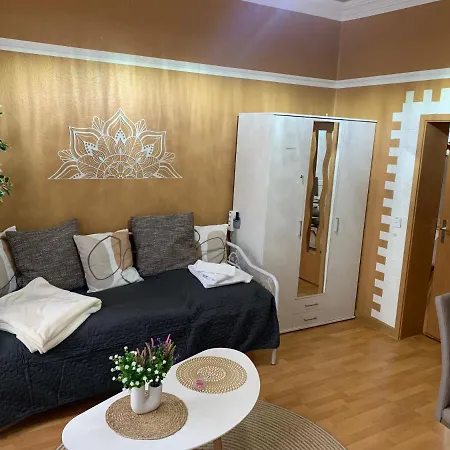 Best-Preis Fewo Rathausblick 2 - Zentrale Lage In Wittenberge - 2 Personen - Einzelzimmer - Vollausstattung - Wlan / Prime & Self-Check-In Esterno foto