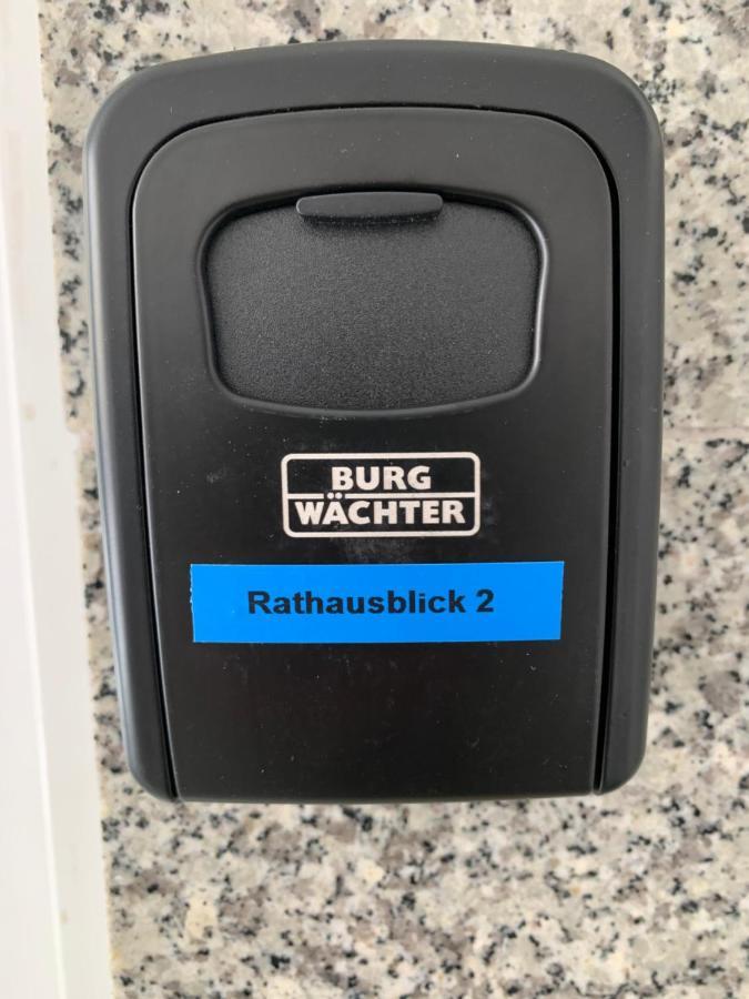 Best-preis Rathausblick 2 - Zentrale Lage In - 2 Personen - Einzelzimmer - Vollausstattung - Wlan / Prime & Self-check-in * Wittenberge